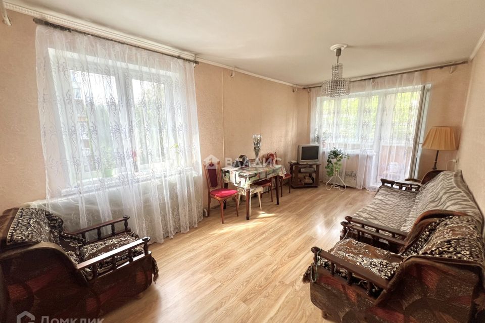 Продаётся 3-комнатная квартира, 57.5 м²