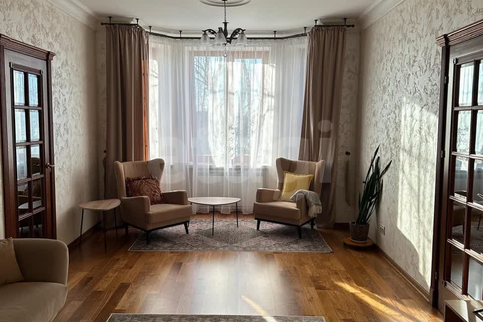 Сдаётся 3-комнатная квартира, 92.8 м²