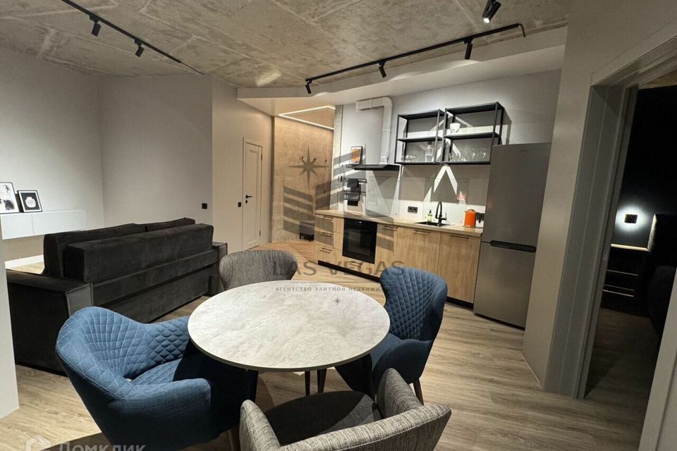 Сдаётся 1-комнатная квартира, 55 м²