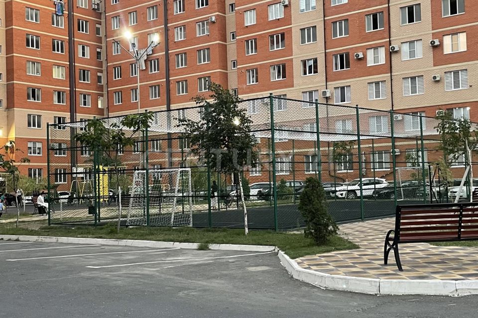 Продаётся 2-комнатная квартира, 75 м²