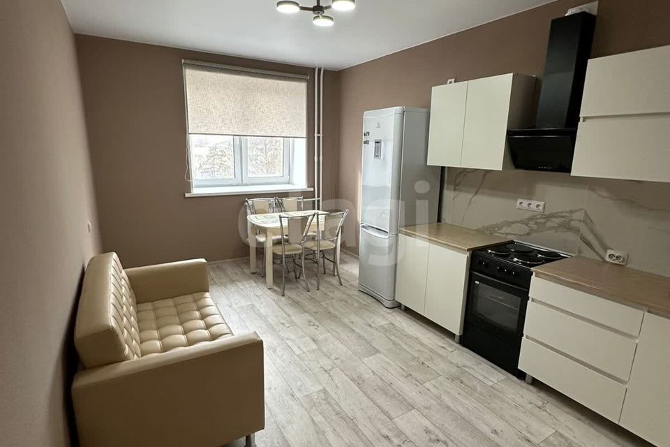 Продаётся 1-комнатная квартира, 40.6 м²