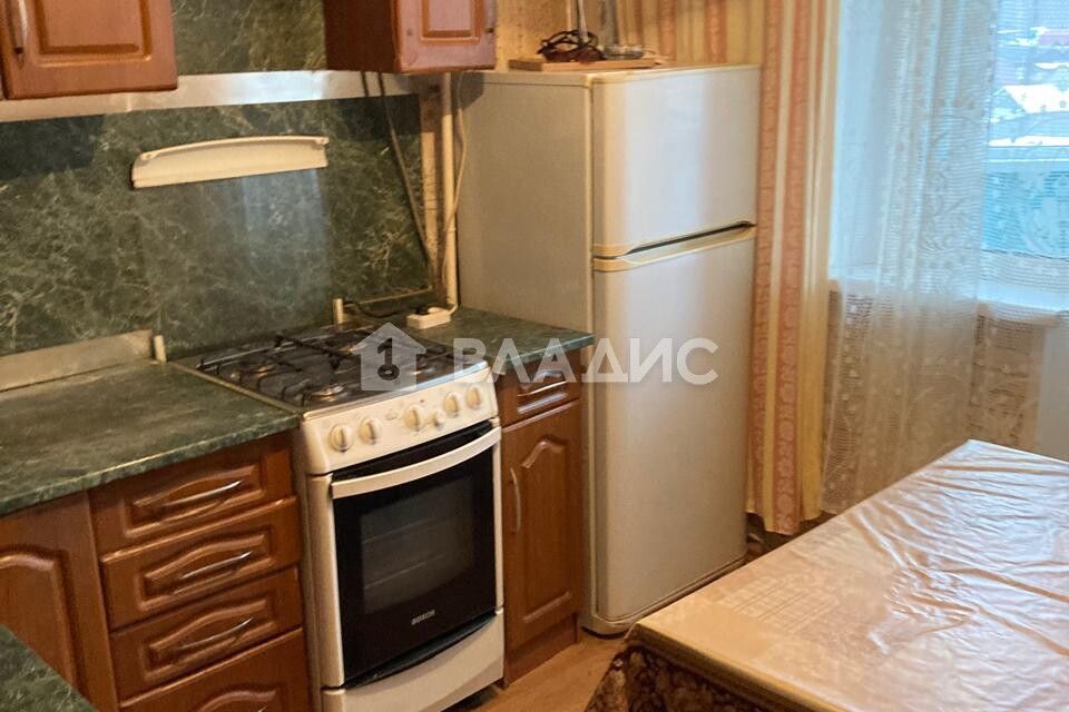 Продаётся 1-комнатная квартира, 37.8 м²