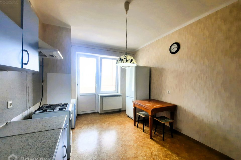 Продаётся 1-комнатная квартира, 48.7 м²