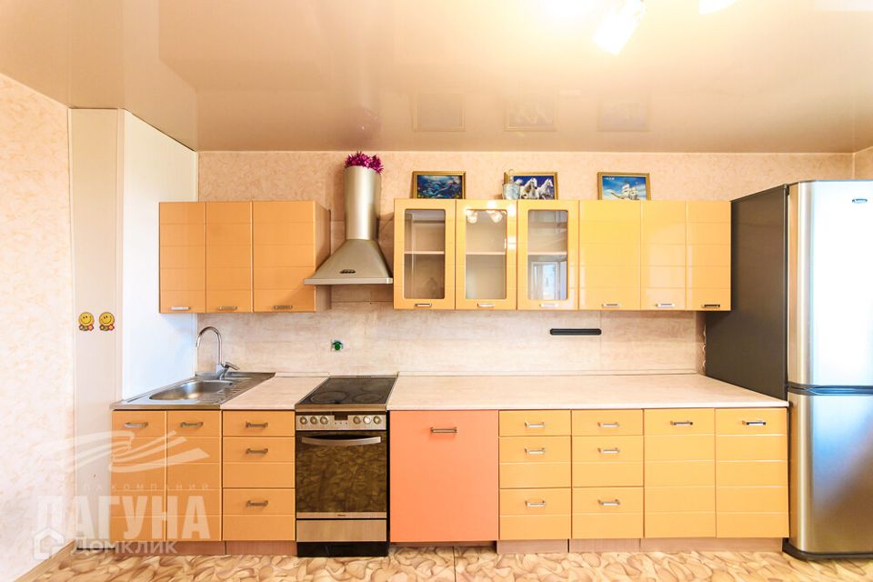Продаётся 3-комнатная квартира, 62.7 м²