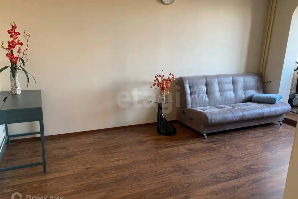 Продаётся 2-комнатная квартира, 50.2 м²