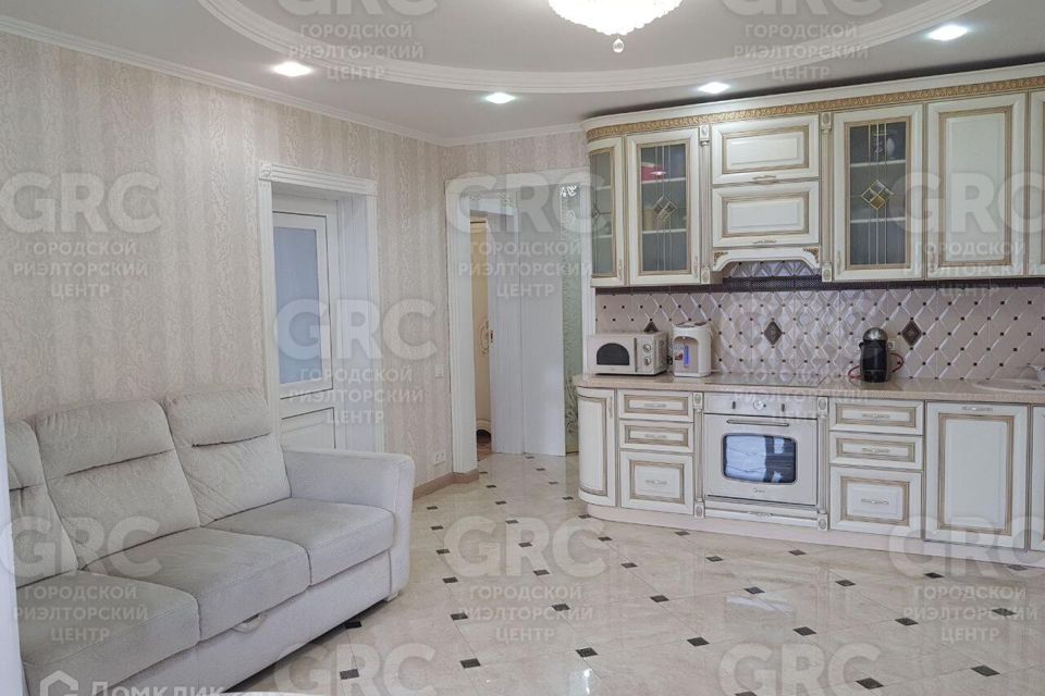 Продаётся 2-комнатная квартира, 89 м²