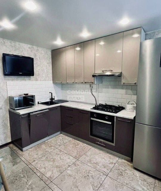 Продаётся 2-комнатная квартира, 51.5 м²