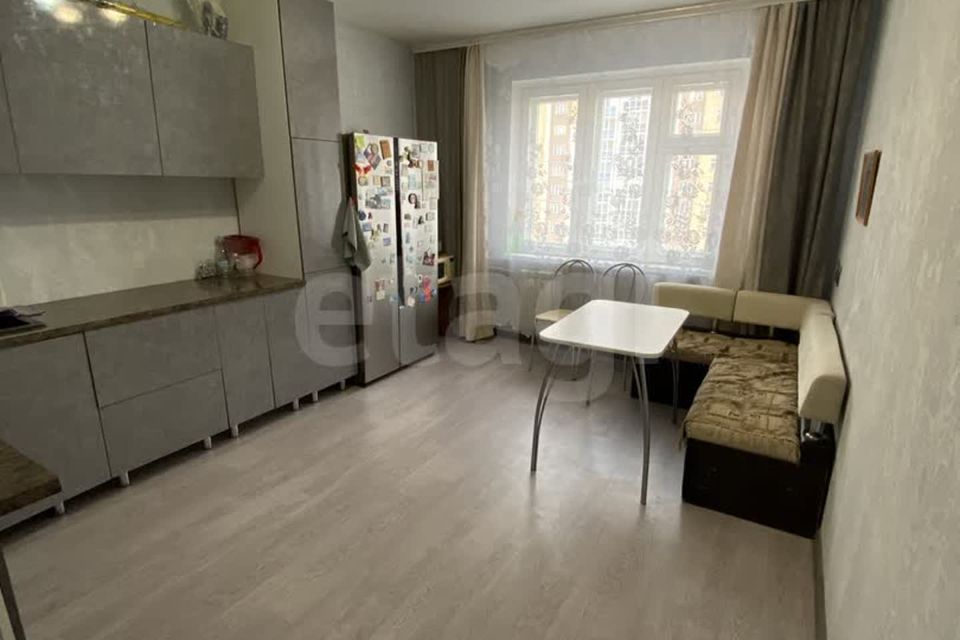 Продаётся 3-комнатная квартира, 78.3 м²