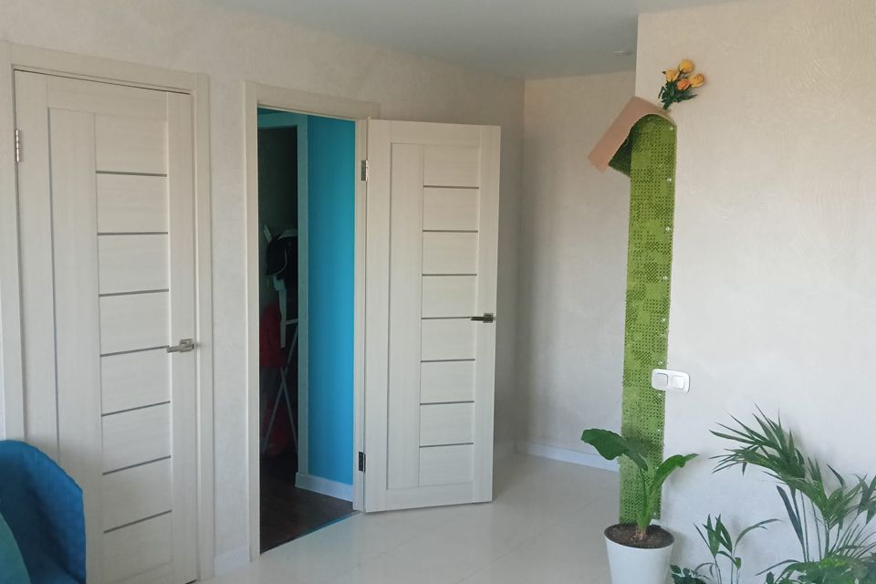 Продаётся 2-комнатная квартира, 61.9 м²