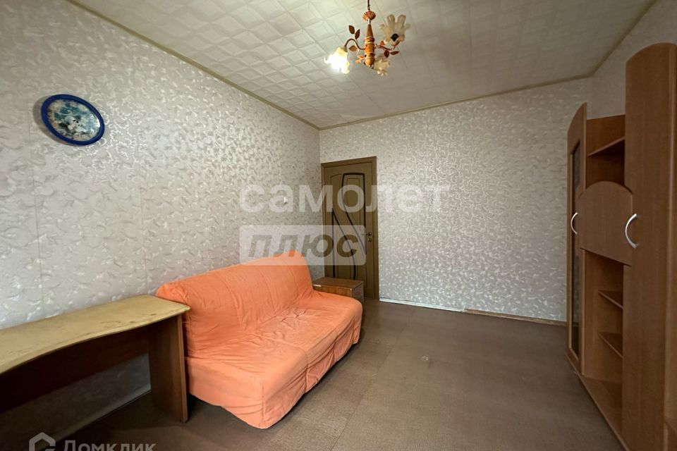Продаётся комната в 2-комн. квартире, 13.9 м²