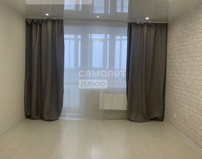 Продаётся 1-комнатная квартира, 37.2 м²
