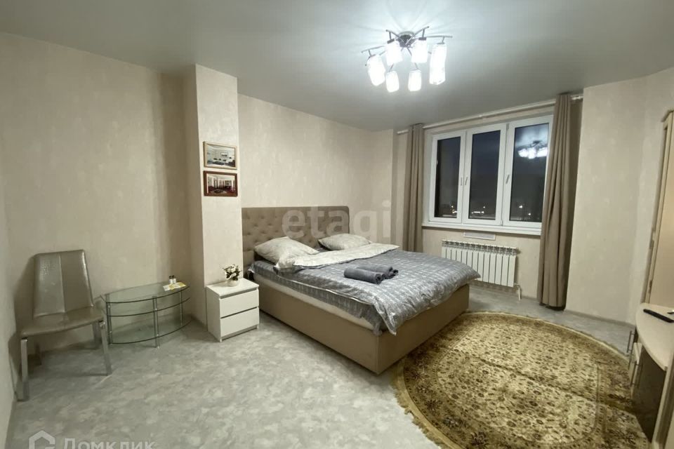 Продаётся 3-комнатная квартира, 82.7 м²