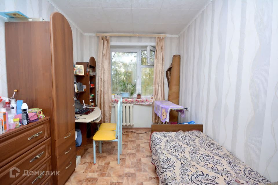 Продаётся 3-комнатная квартира, 61.9 м²
