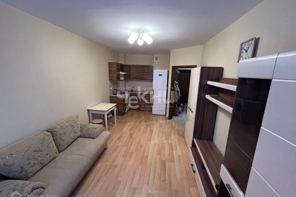 Сдаётся 1-комнатная квартира, 39 м²