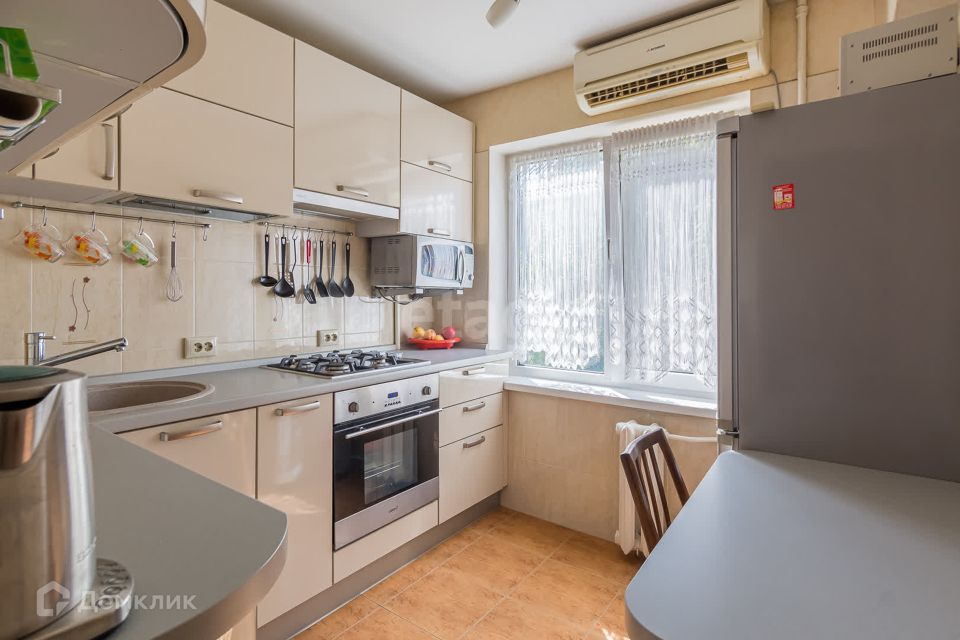 Продаётся 3-комнатная квартира, 55.3 м²