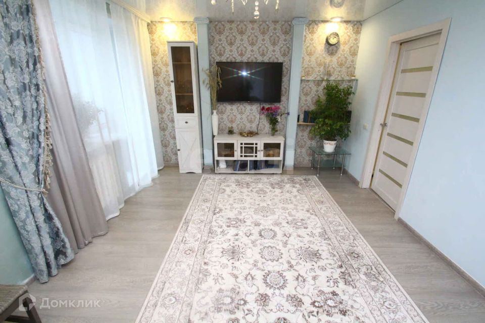 Продаётся 3-комнатная квартира, 61.9 м²