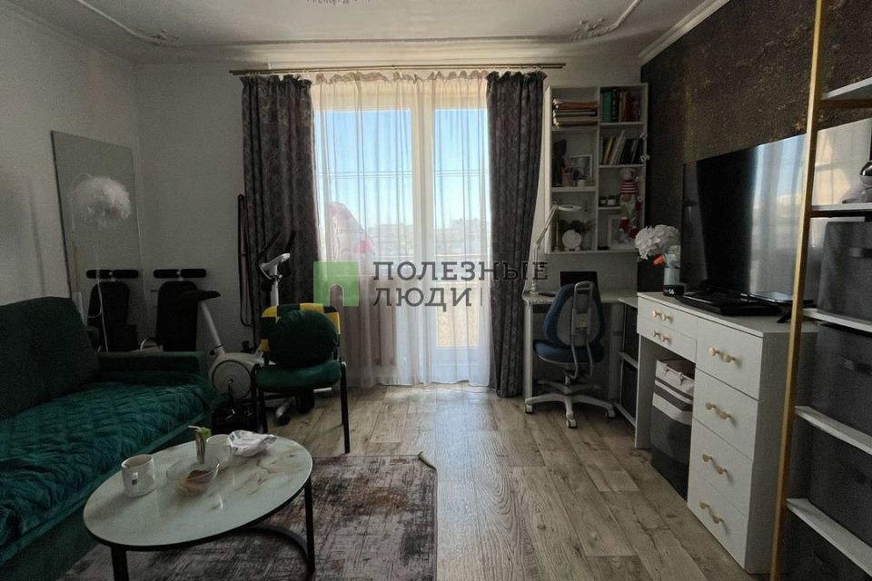 Продаётся 2-комнатная квартира, 49.8 м²