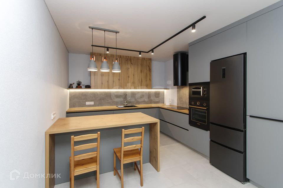 Продаётся 3-комнатная квартира, 85.8 м²