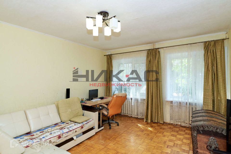 Продаётся 3-комнатная квартира, 65.9 м²