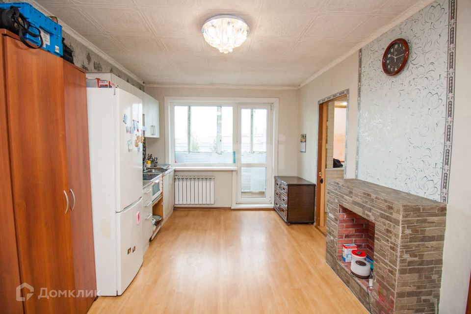 Продаётся 3-комнатная квартира, 46.9 м²