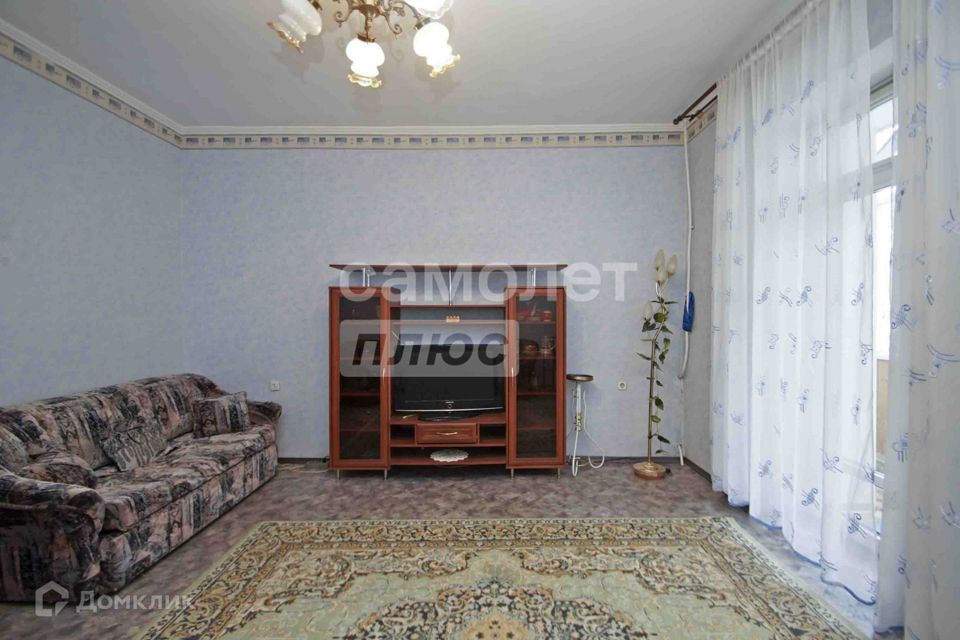 Продаётся 3-комнатная квартира, 92.6 м²