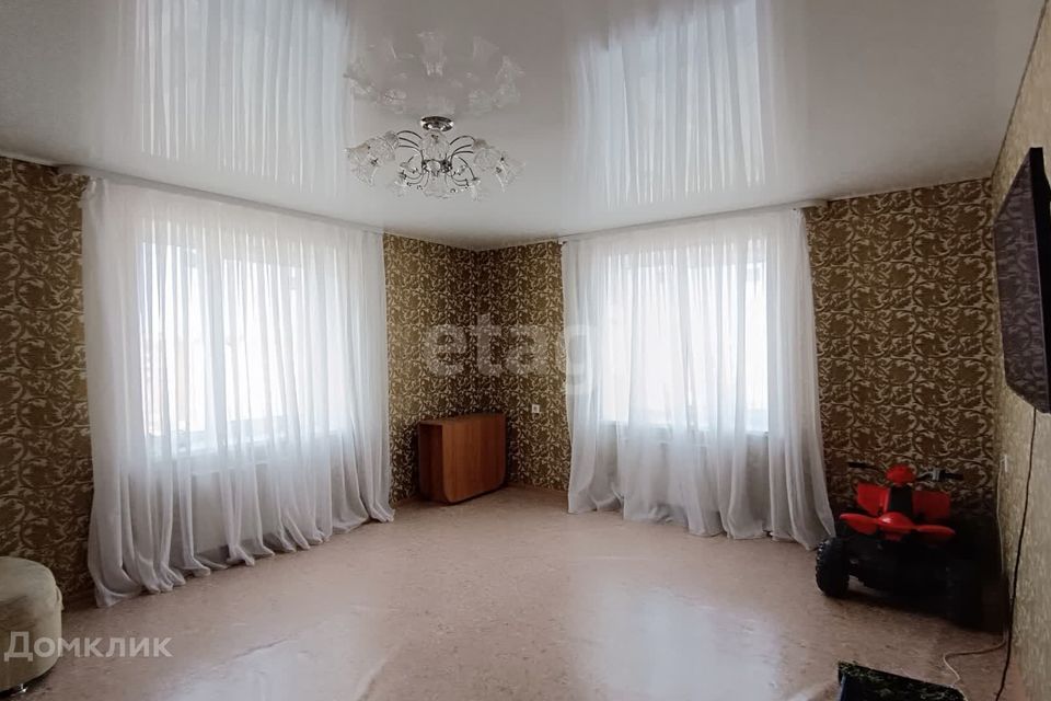 Продаётся 3-комнатная квартира, 73 м²