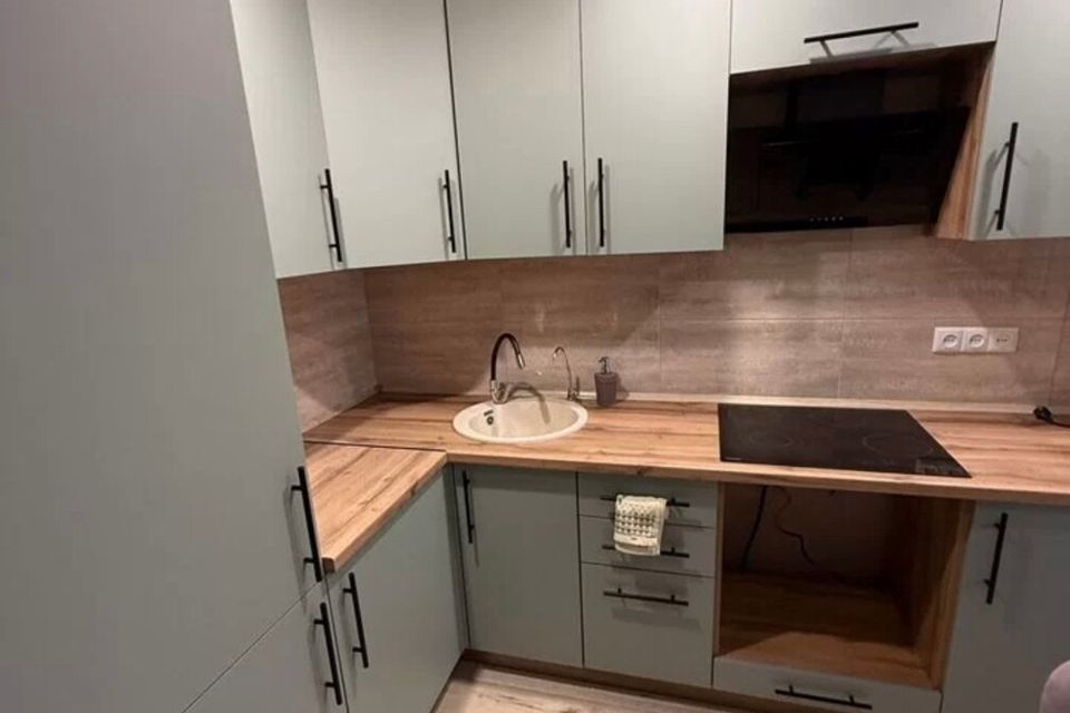 Продаётся 2-комнатная квартира, 57.3 м²