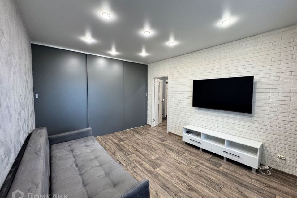 Продаётся 1-комнатная квартира, 41.6 м²