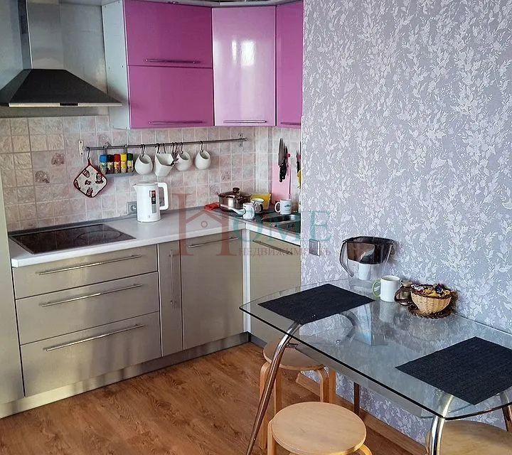Сдаётся 1-комнатная квартира, 45 м²