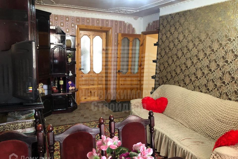 Продаётся 3-комнатная квартира, 58.3 м²