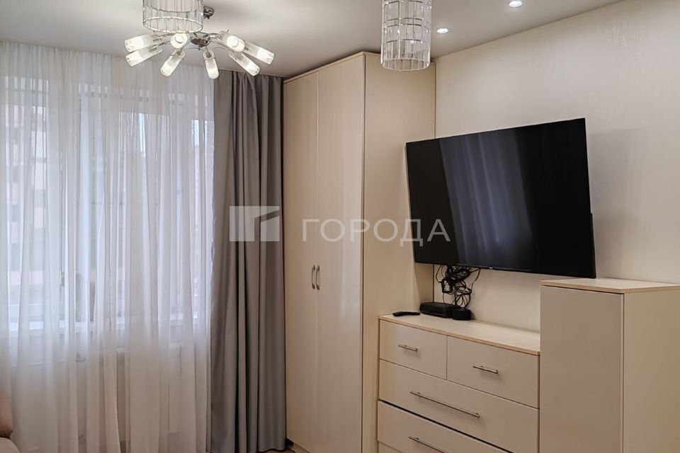Продаётся 1-комнатная квартира, 43 м²