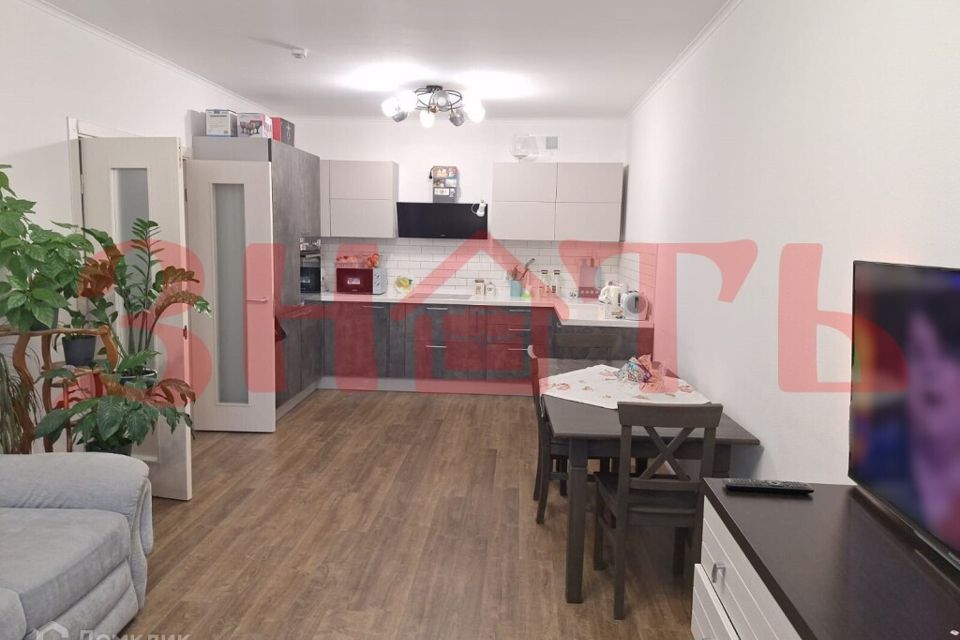 Продаётся 2-комнатная квартира, 87 м²