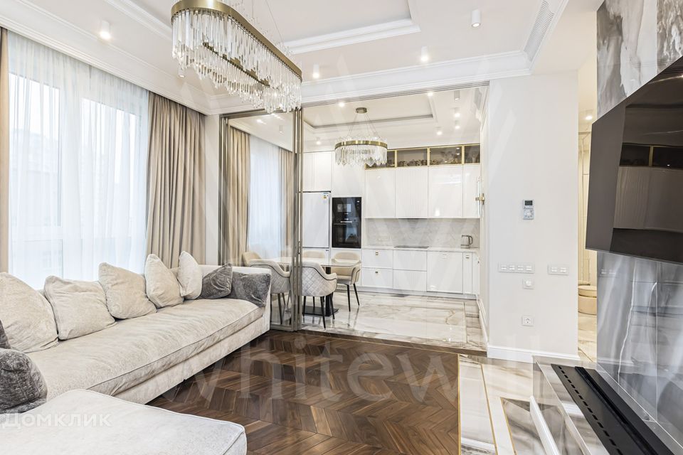 Продаётся 4-комнатная квартира, 115 м²