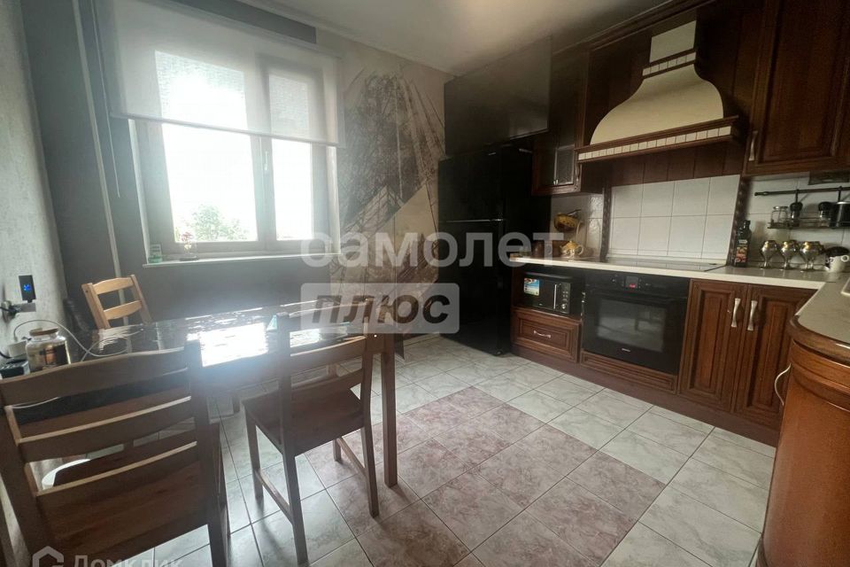 Продаётся 3-комнатная квартира, 74.2 м²
