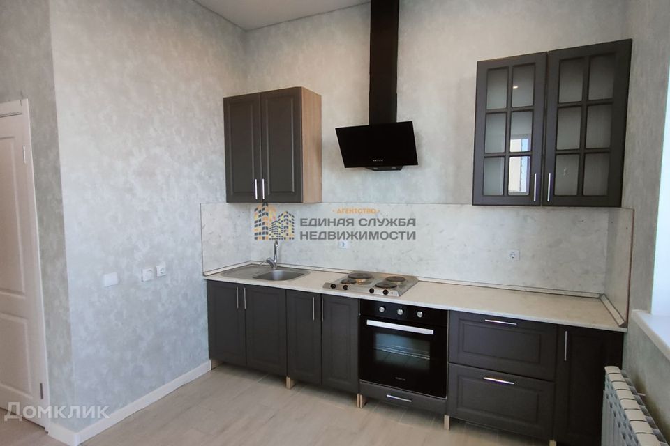 Сдаётся 2-комнатная квартира, 79 м²