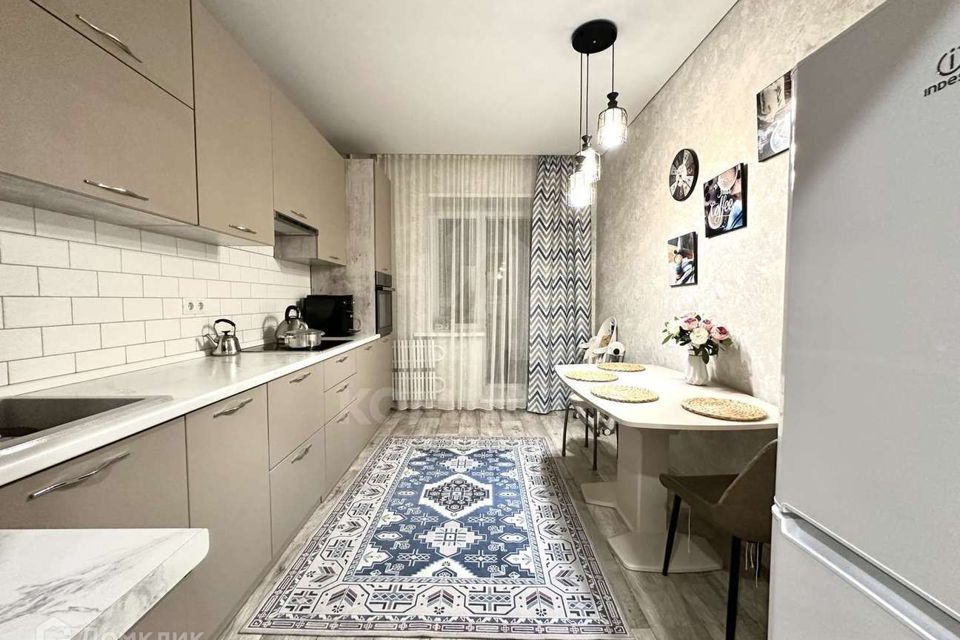 Продаётся 2-комнатная квартира, 70 м²