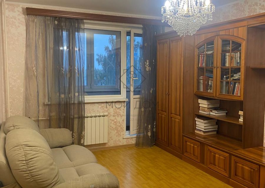Сдаётся 2-комнатная квартира, 58 м²