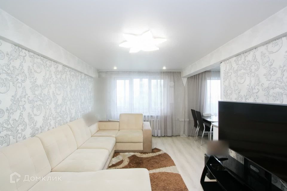 Продаётся 3-комнатная квартира, 61.3 м²