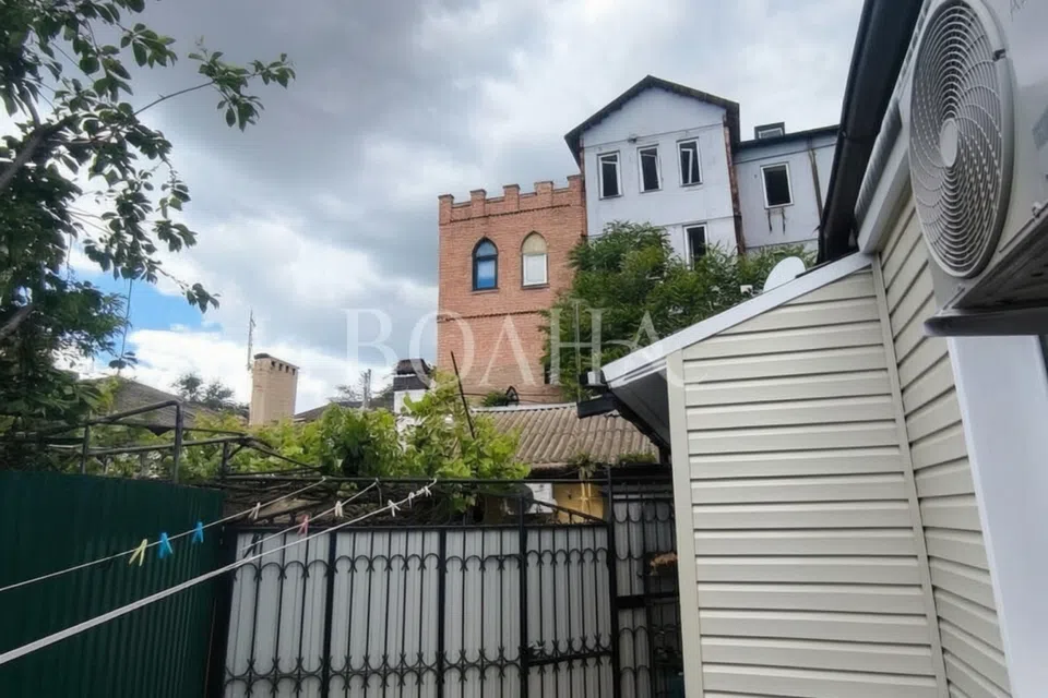 Продаётся 1-этажный дом, 341.1 м²