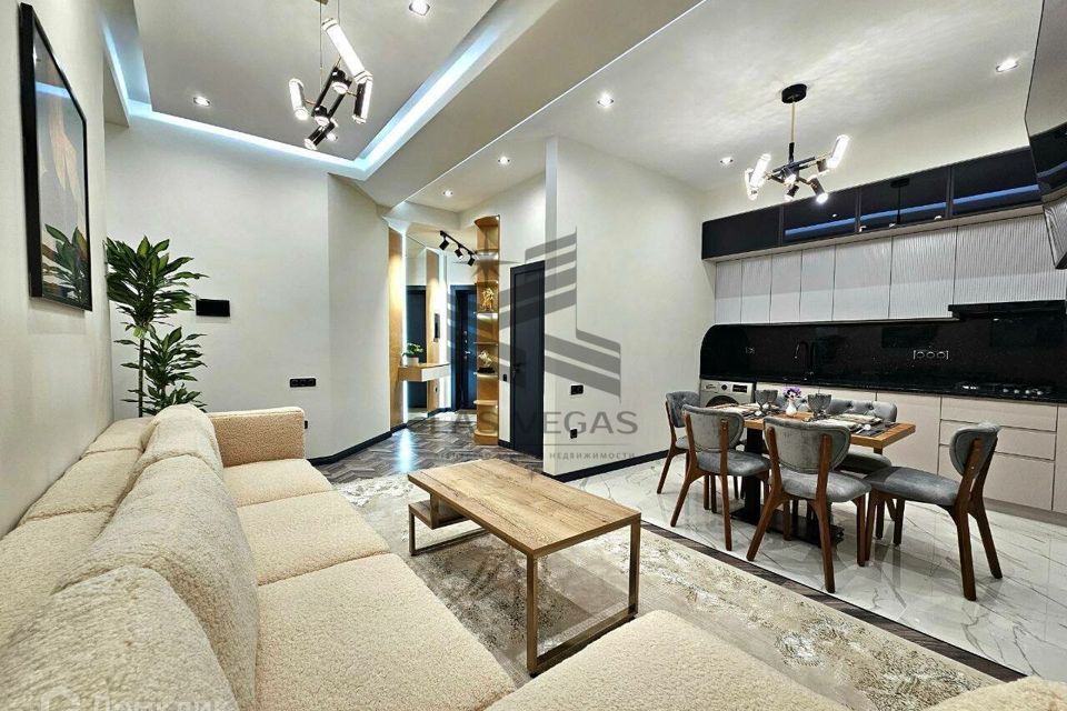 Сдаётся 3-комнатная квартира, 90 м²