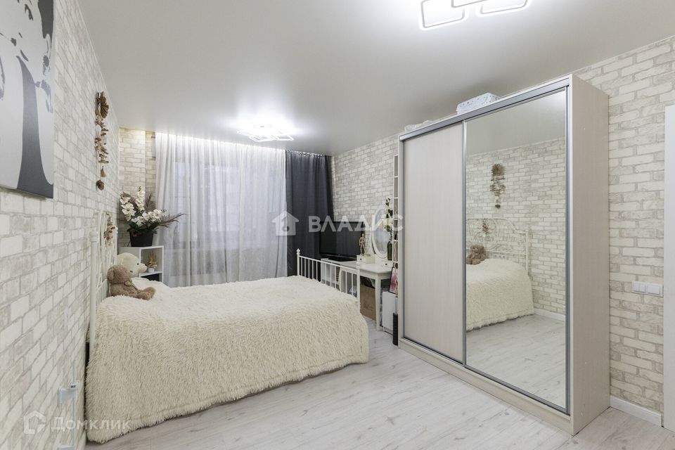 Продаётся 3-комнатная квартира, 74.2 м²