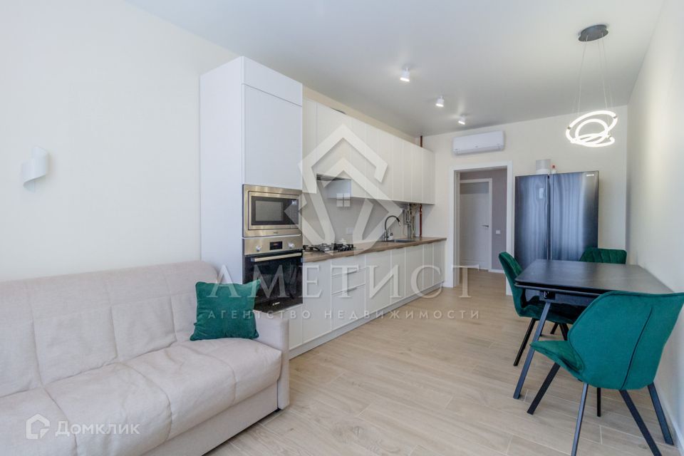 Продаётся 3-комнатная квартира, 90.5 м²