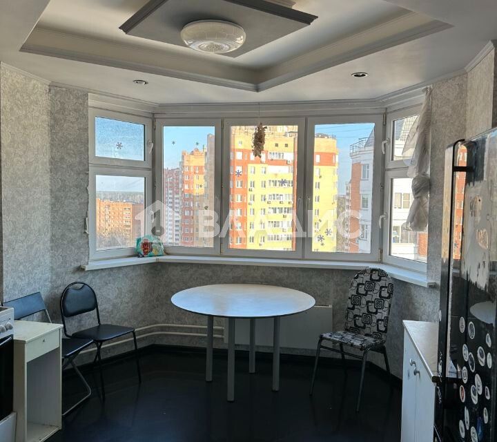 Продаётся 2-комнатная квартира, 60.3 м²
