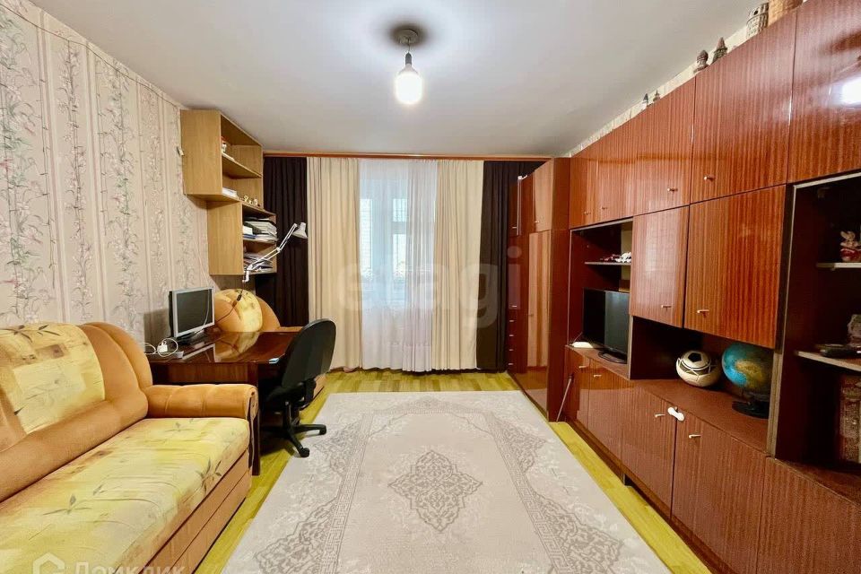 Продаётся 2-комнатная квартира, 60.2 м²