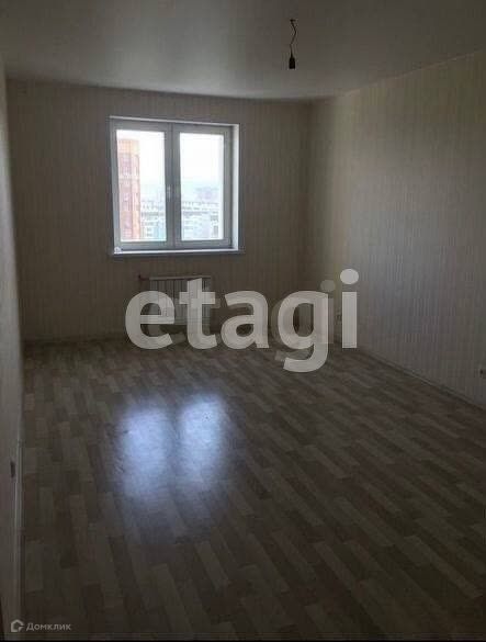 Продаётся 1-комнатная квартира, 55 м²