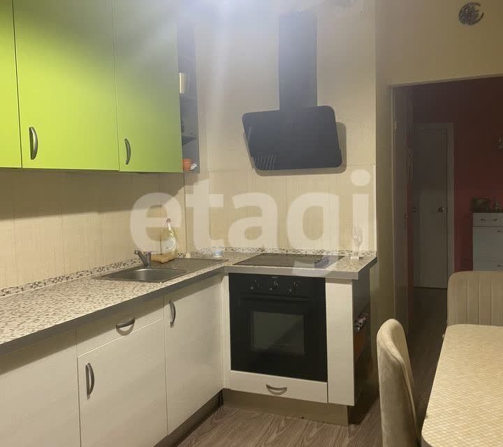 Продаётся 1-комнатная квартира, 41 м²