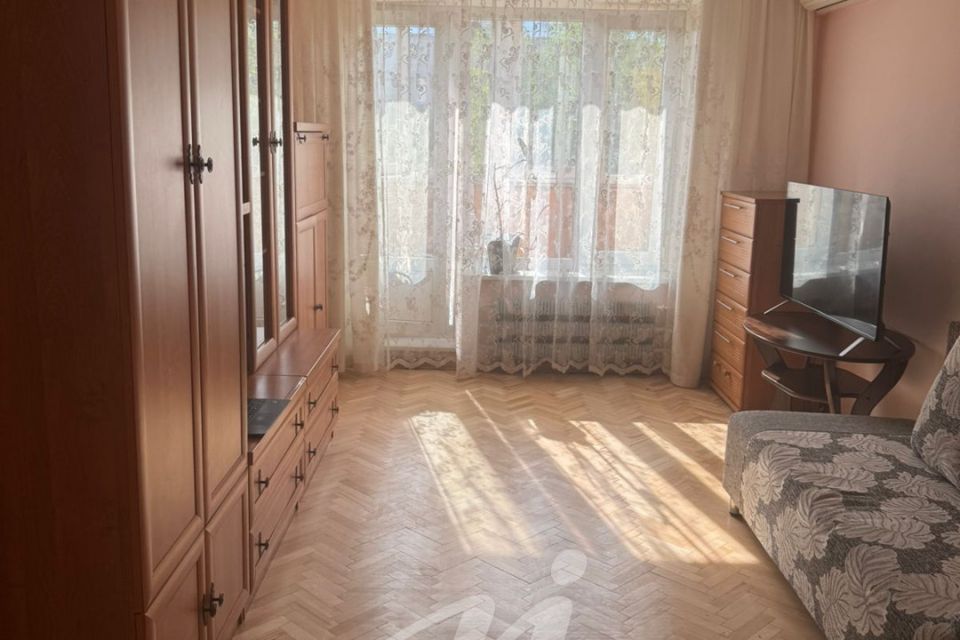 Сдаётся 2-комнатная квартира, 43 м²
