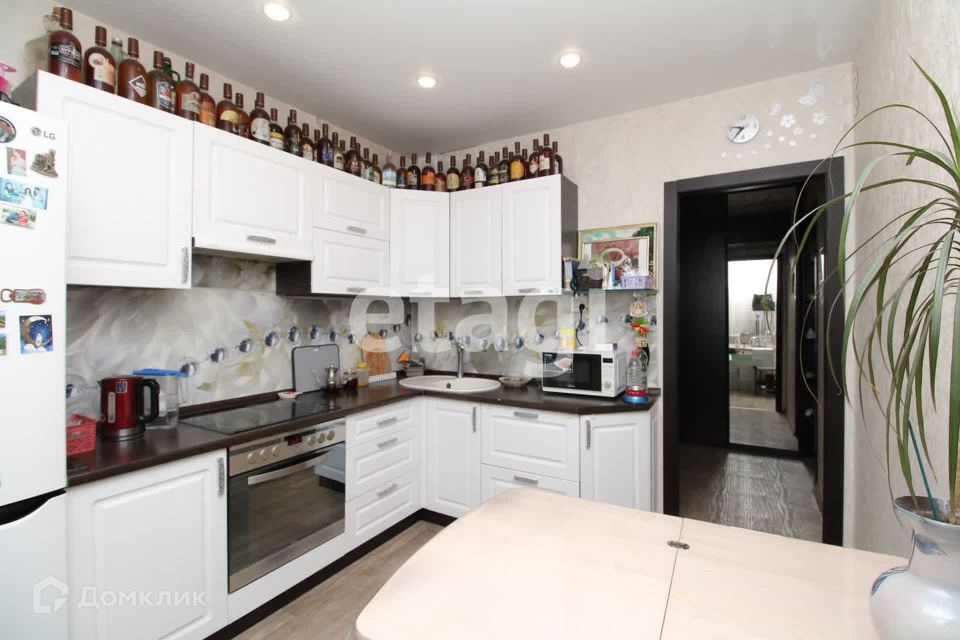 Продаётся 1-комнатная квартира, 37.7 м²