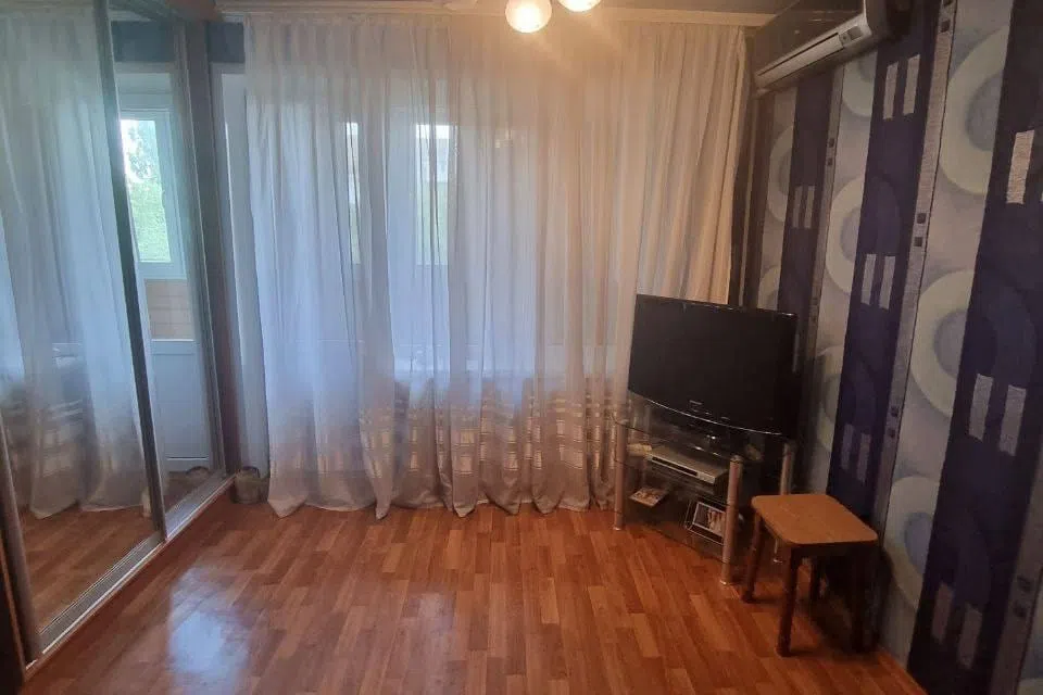 Сдаётся 1-комнатная квартира, 30 м²