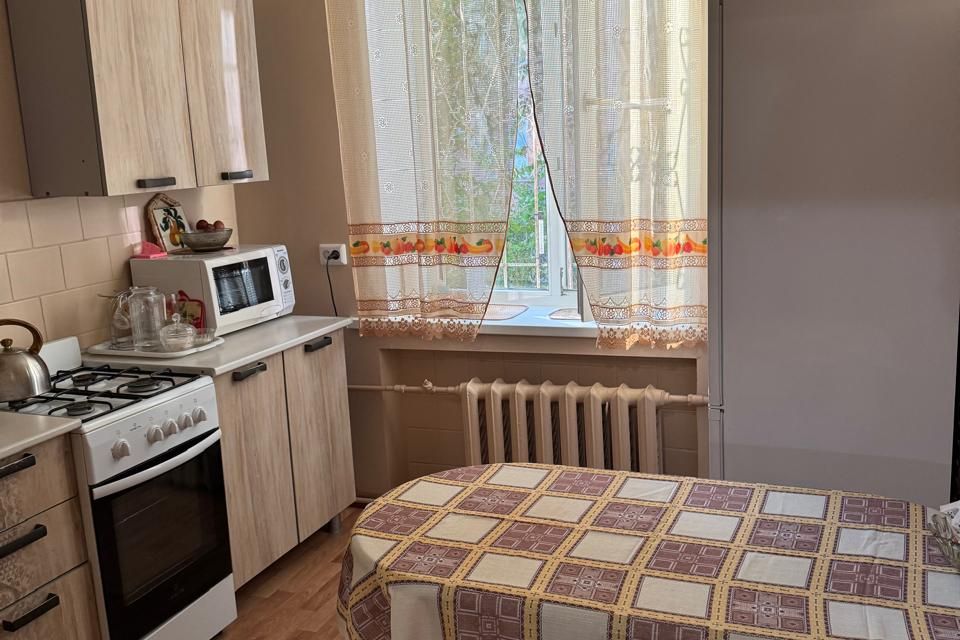 Продаётся 3-комнатная квартира, 65 м²